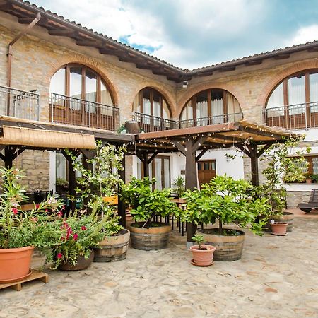 Agriturismo Tenuta San Giuseppe Cossano Belbo Kültér fotó