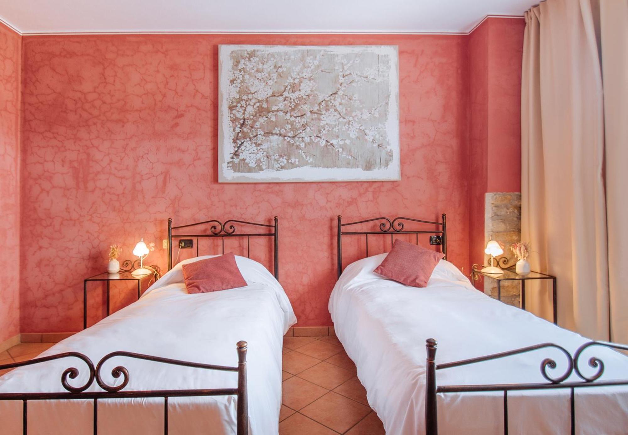 Agriturismo Tenuta San Giuseppe Cossano Belbo Kültér fotó