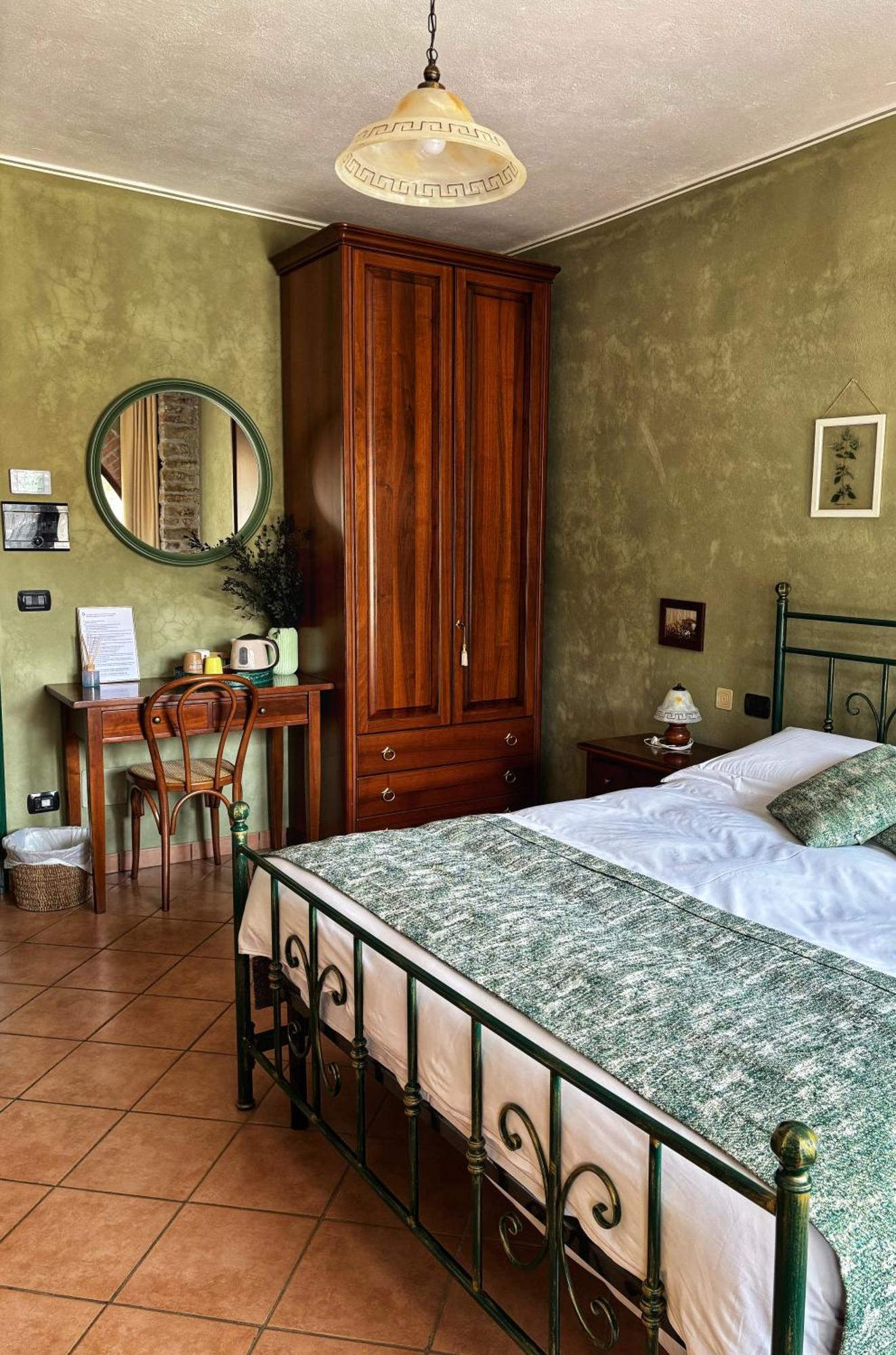 Agriturismo Tenuta San Giuseppe Cossano Belbo Kültér fotó